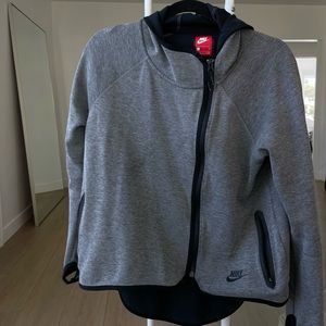 Nike women’s sweater